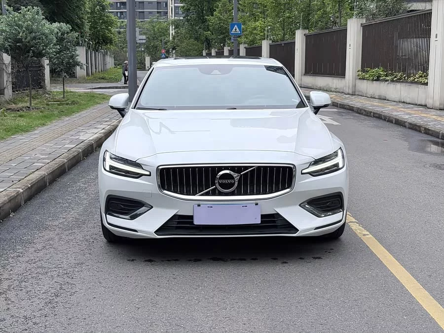 Volvo S60