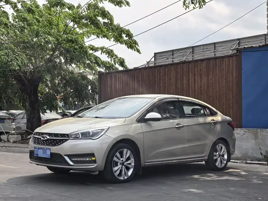 Chery Arrizo 5