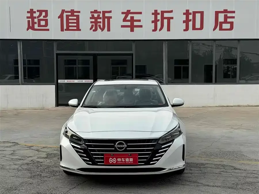 Nissan Teana