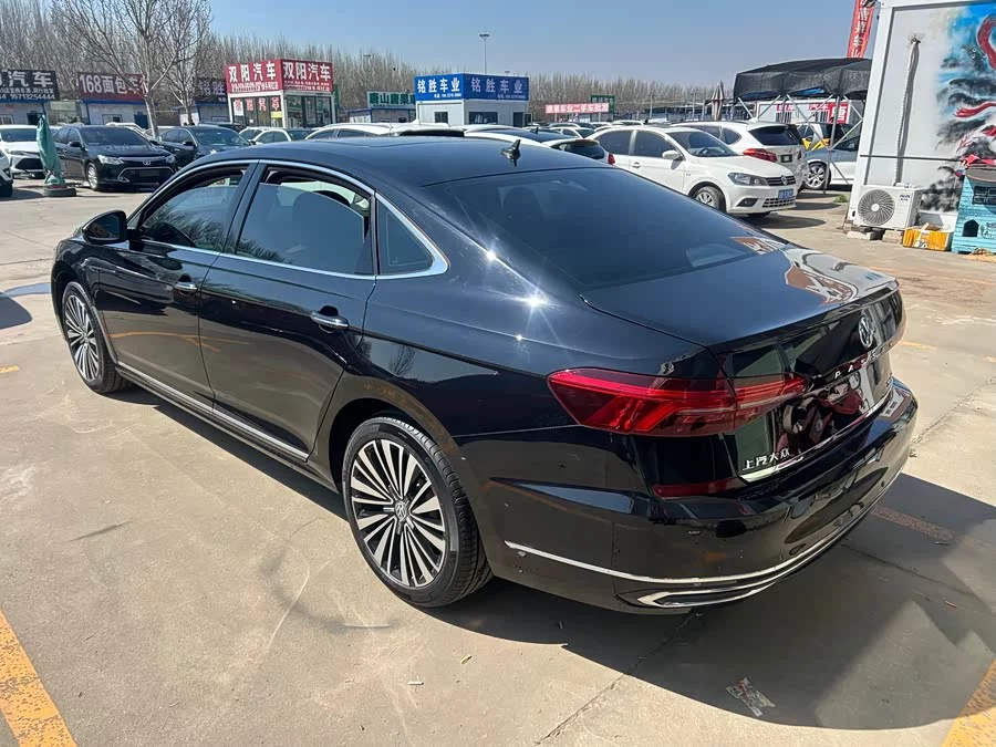 Volkswagen Passat