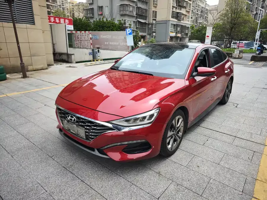 Hyundai Festa