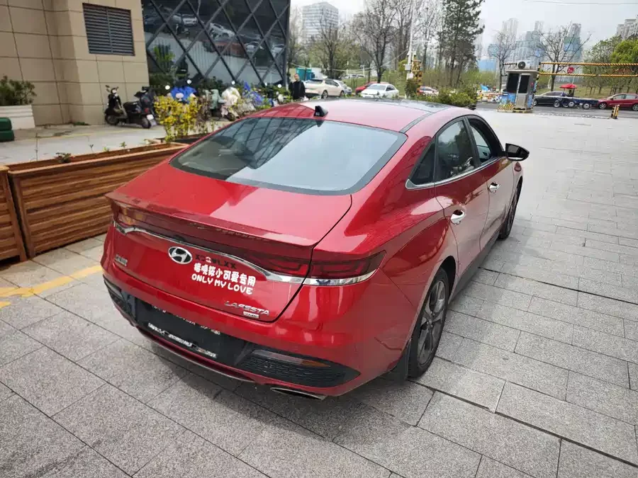 Hyundai Festa