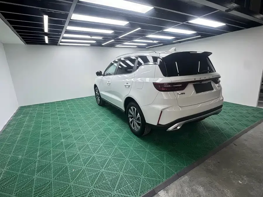 Geely Vision X6