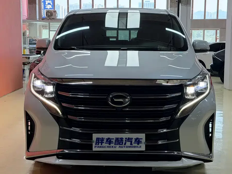GAC Trumpchi M8