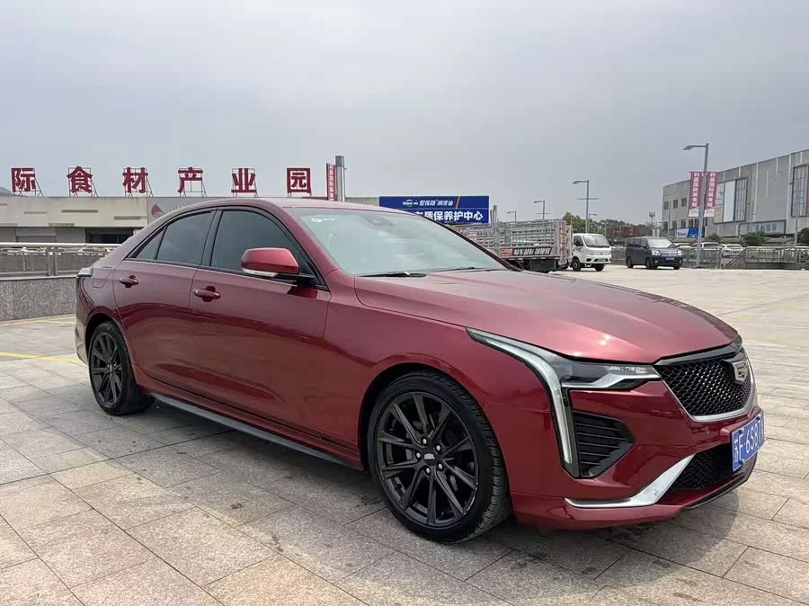 Cadillac CT4
