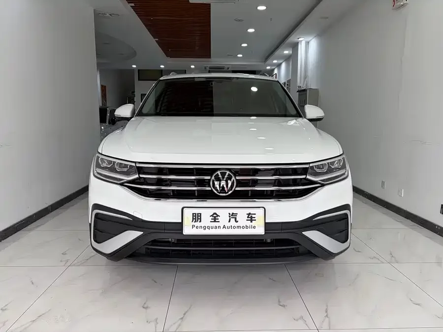 Volkswagen Tiguan L
