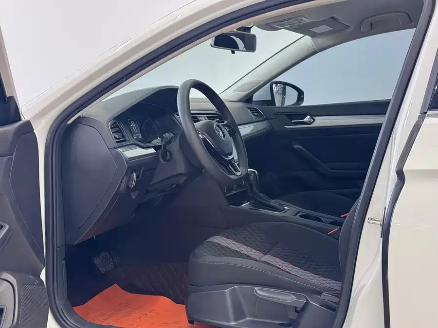 Volkswagen Lingdu