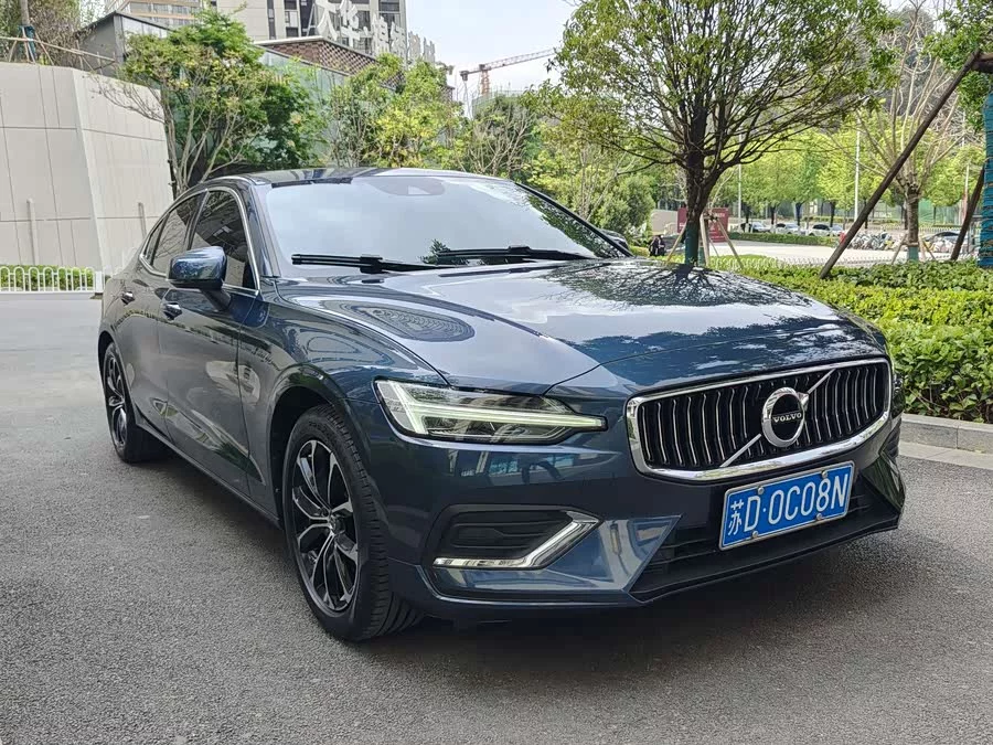 Volvo S60