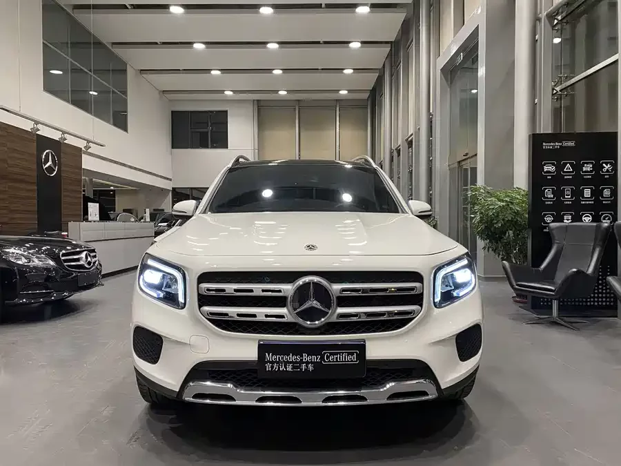 Mercedes Benz GLB