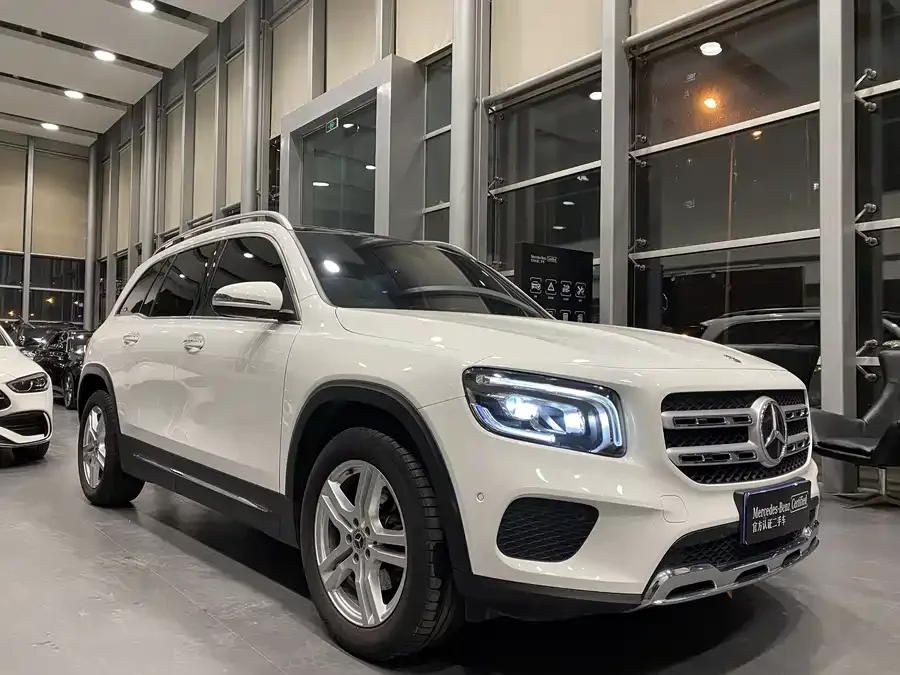 Mercedes Benz GLB