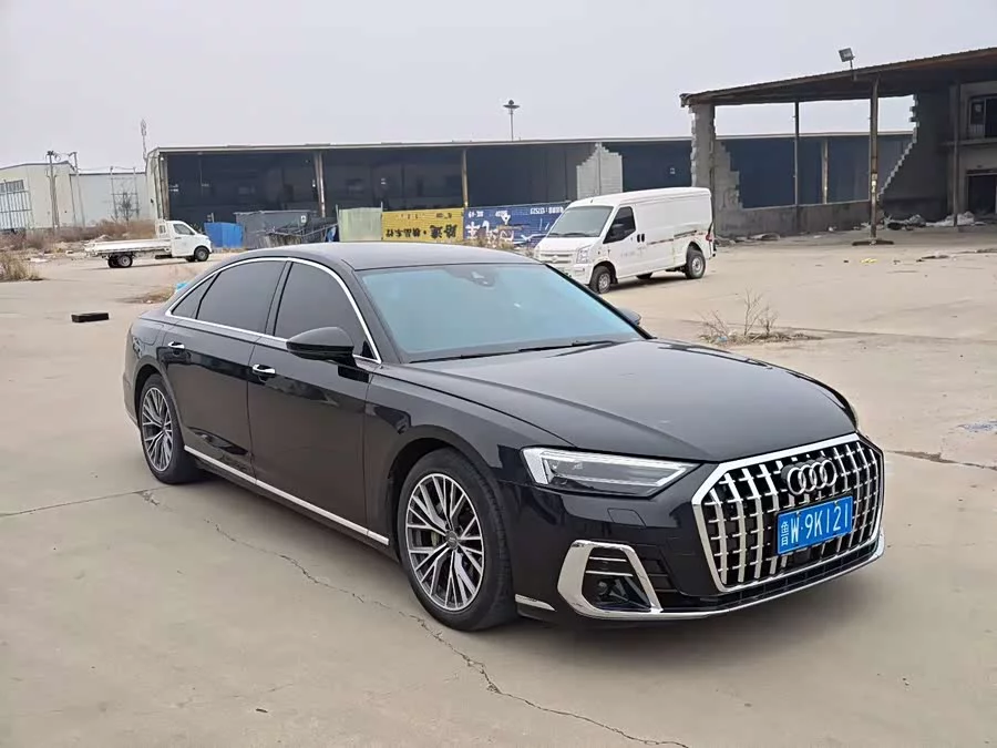 Audi A8