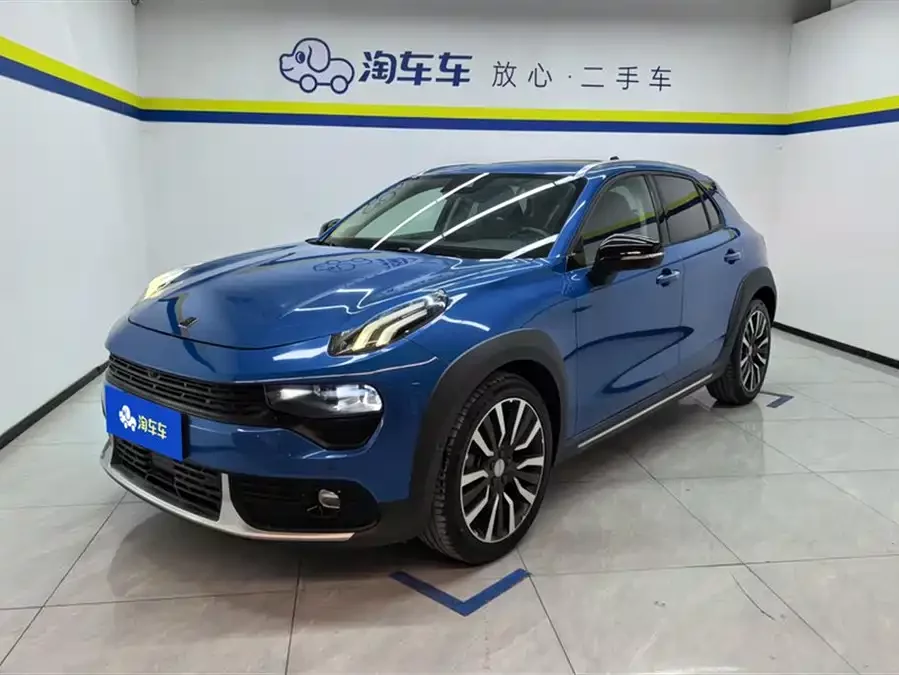 Lynk & Co 02
