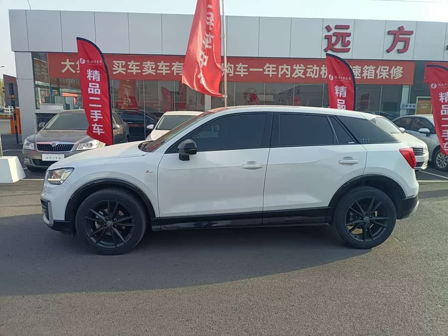 Audi Q2L