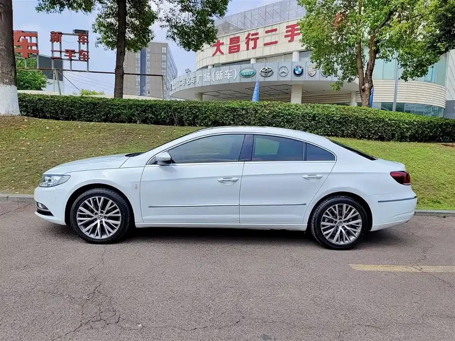 Volkswagen FAW- CC