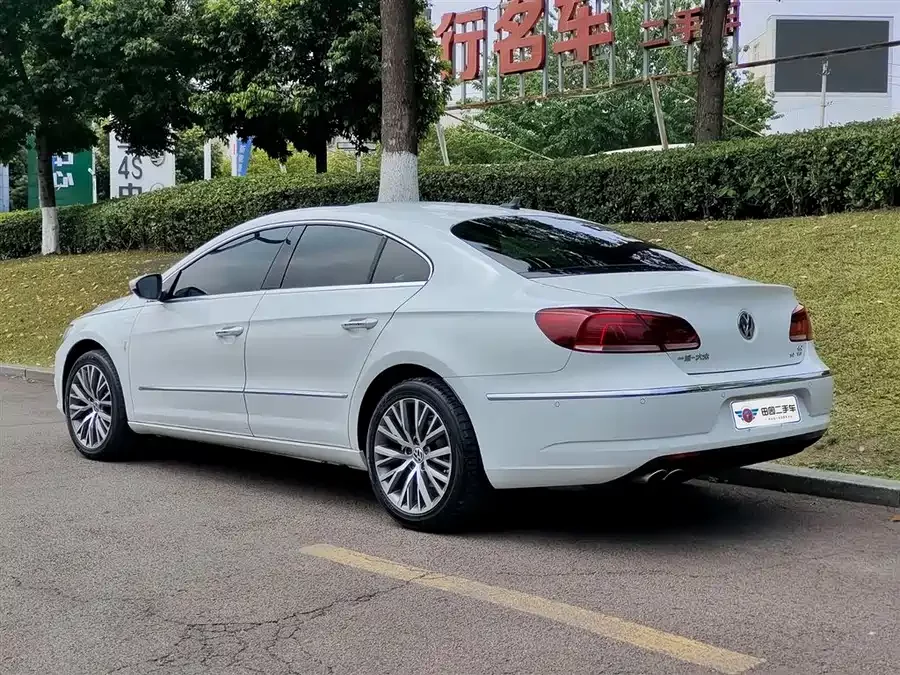 Volkswagen FAW- CC