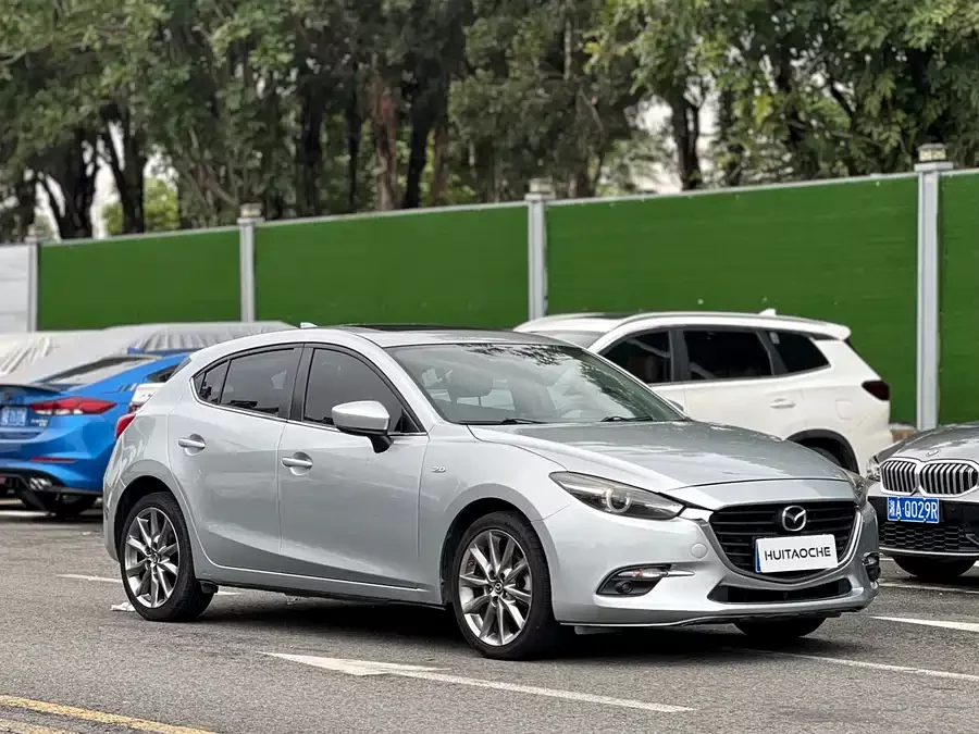 Mazda 3