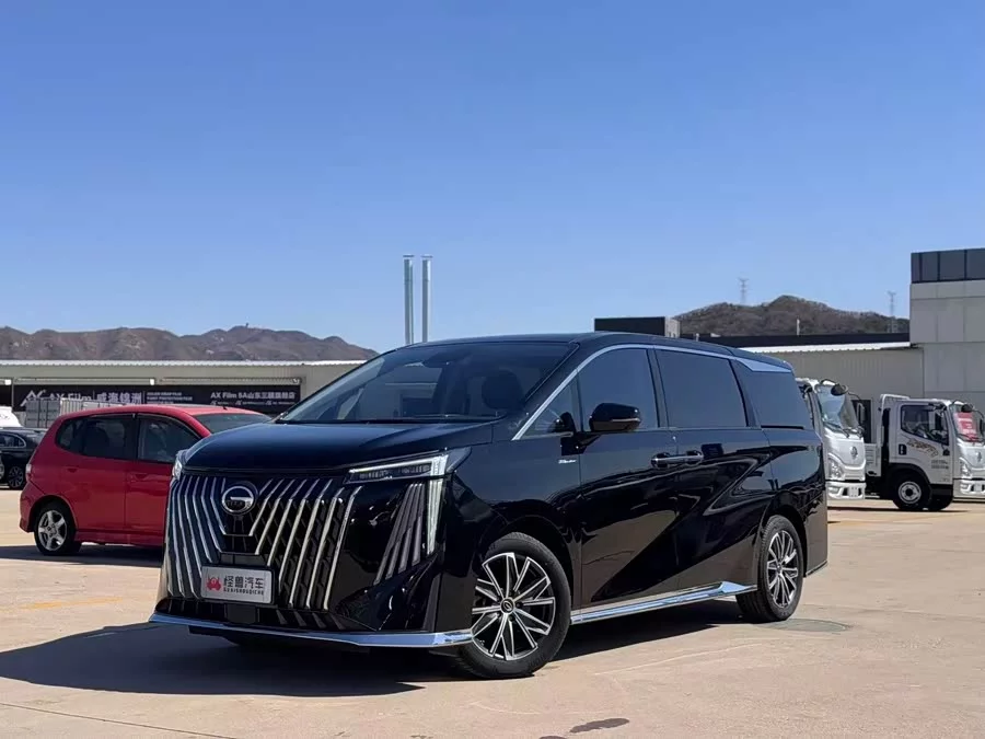 GAC Trumpchi M8