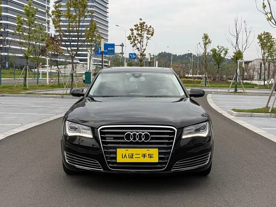 Audi A8