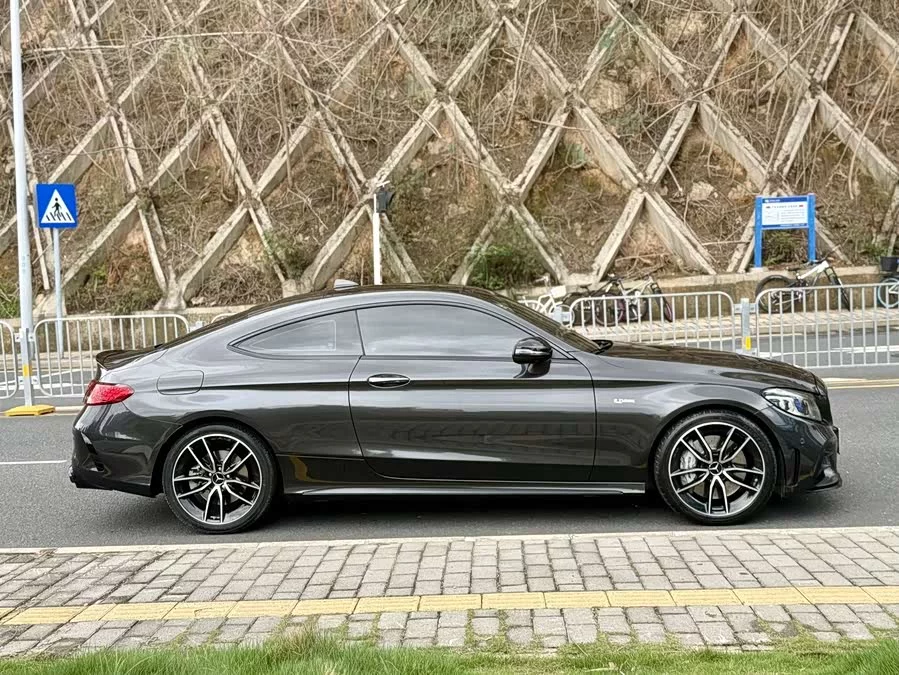 Mercedes Benz C-Class AMG