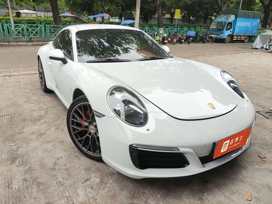 Porsche 911