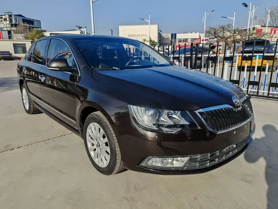 Skoda SuperB
