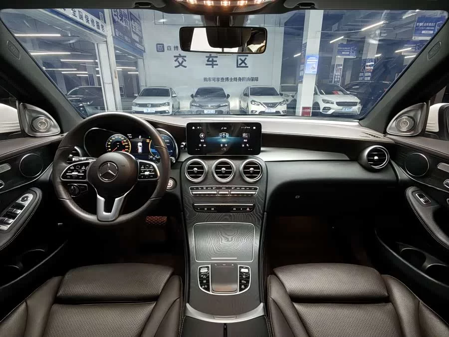 Mercedes Benz GLC