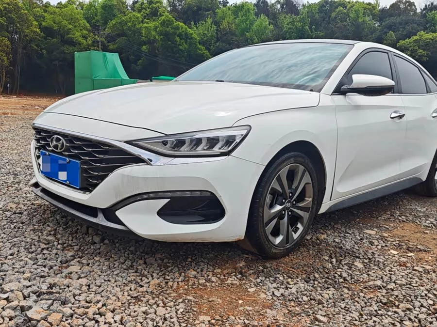Hyundai Festa