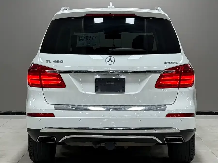 Mercedes Benz GL-Class