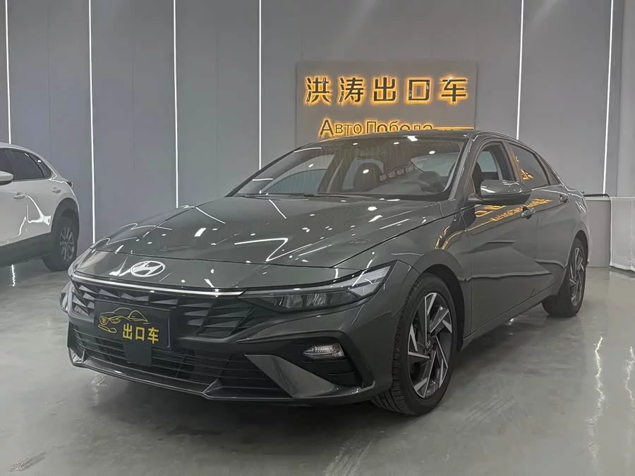 Hyundai Elantra