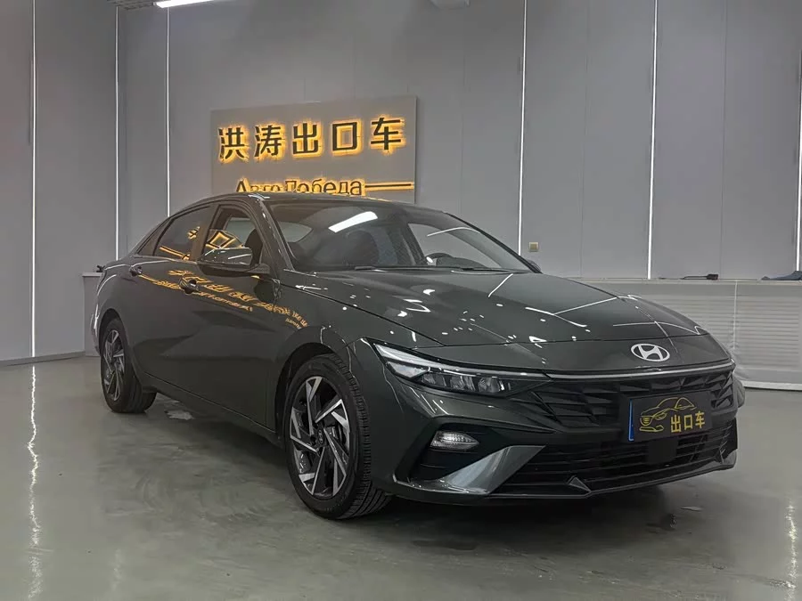 Hyundai Elantra