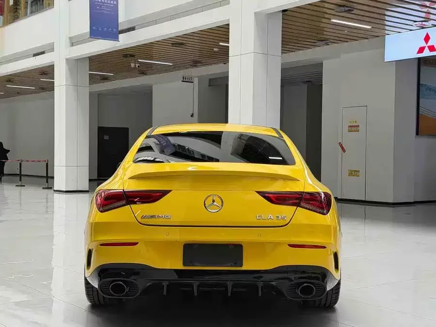 Mercedes Benz CLA AMG