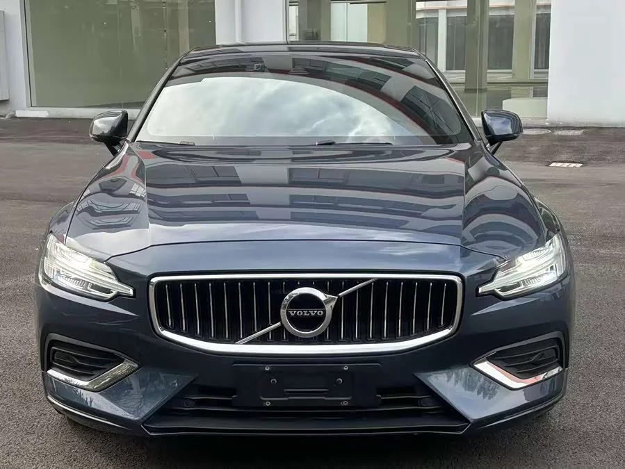 Volvo S60