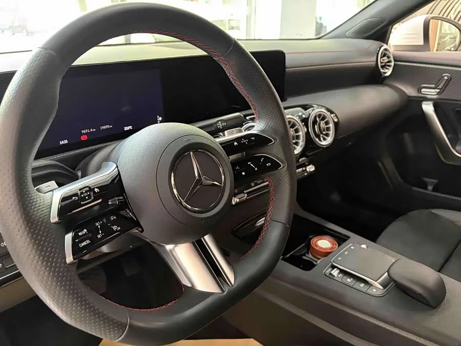 Mercedes Benz Class A