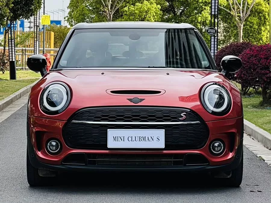MINI CLUBMAN
