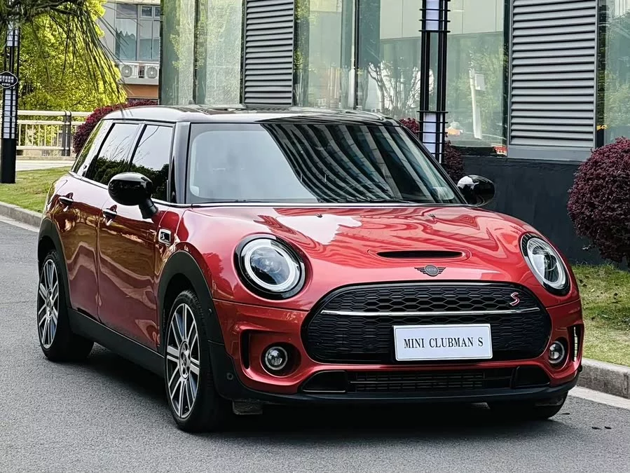 MINI CLUBMAN