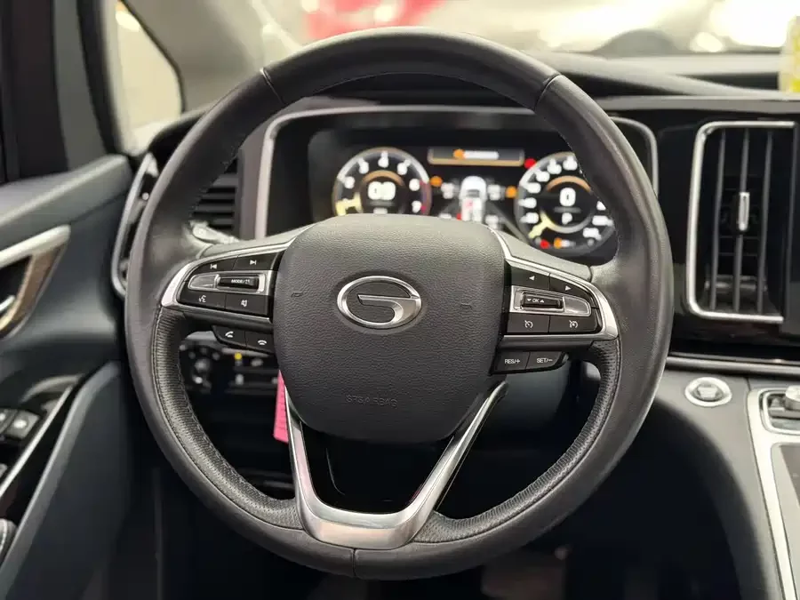 GAC Trumpchi M8