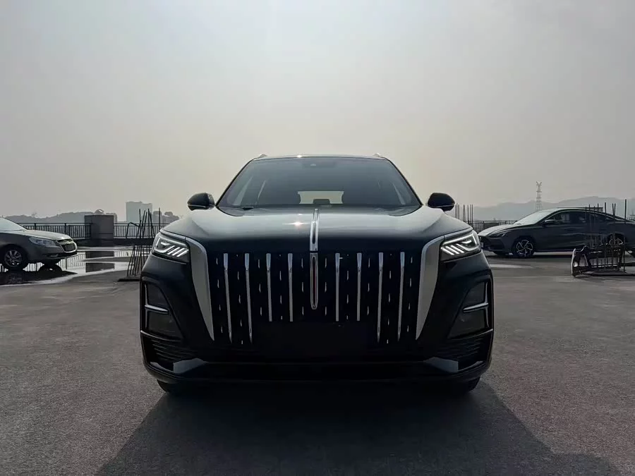 Hongqi HS5