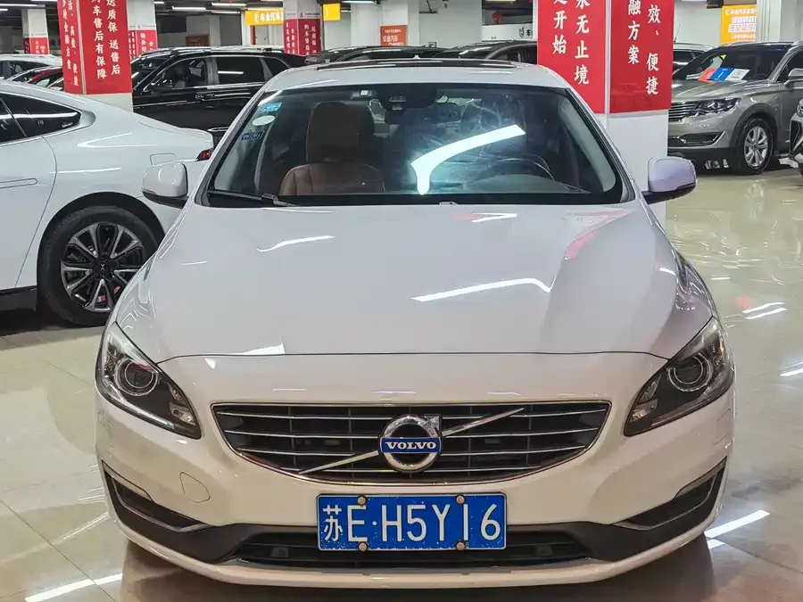 Volvo S60