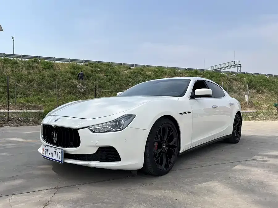Maserati Ghibli