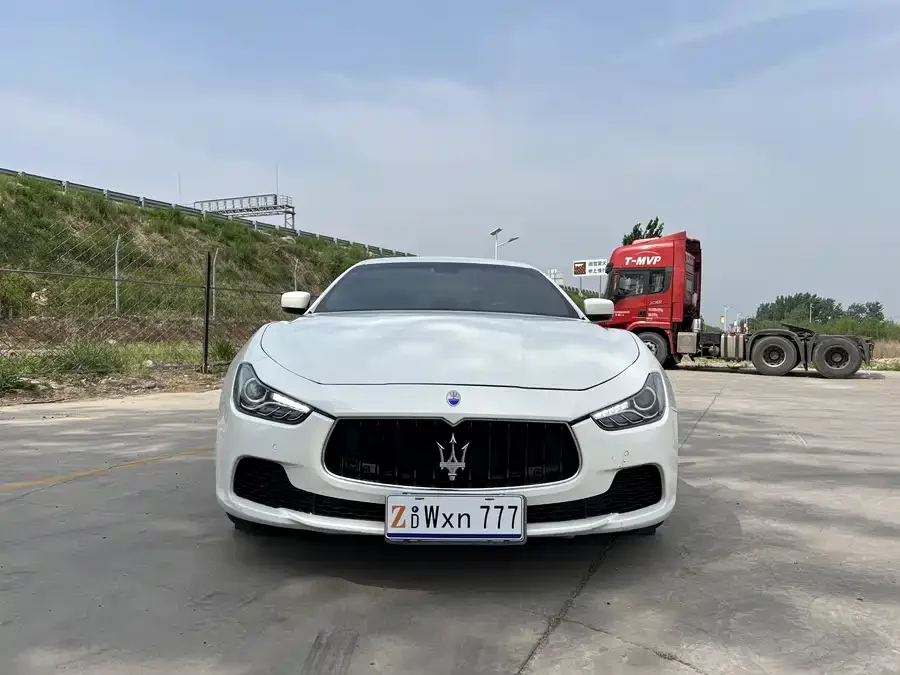 Maserati Ghibli