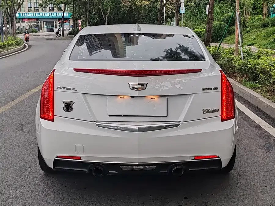 Cadillac ATS-L
