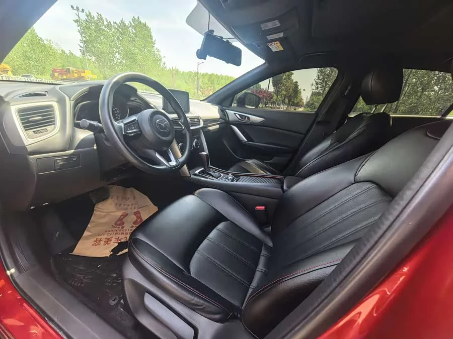 Mazda CX-4