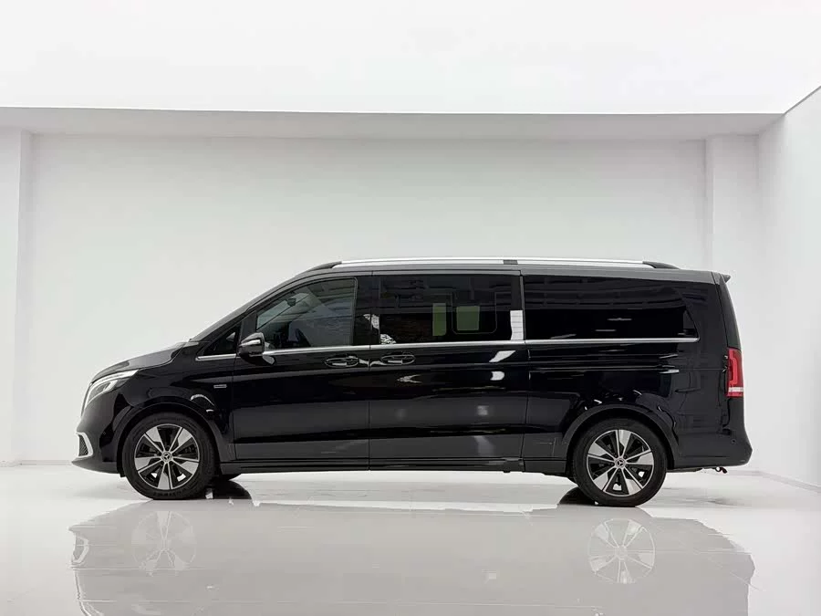 Mercedes Benz Class V