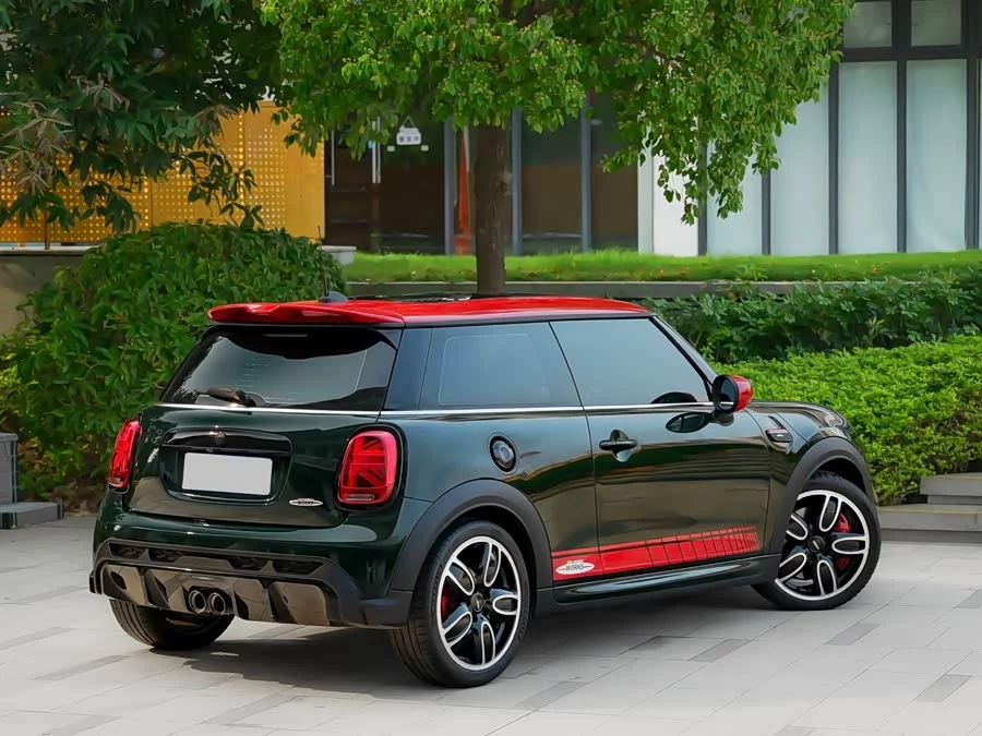 MINI JCW