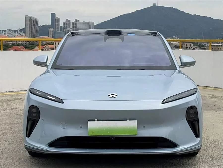 NIO ET5T