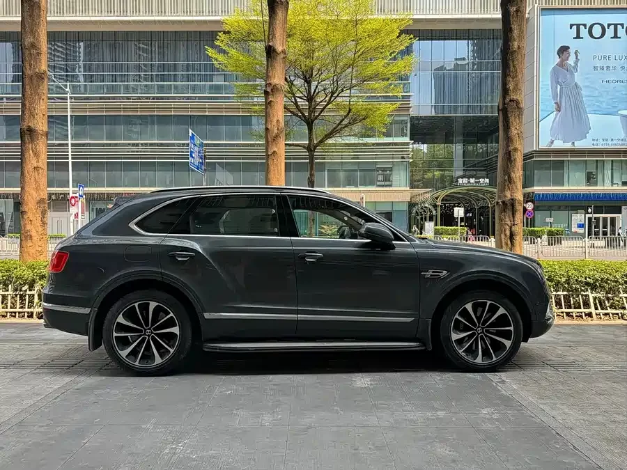 Bentley Bentayga
