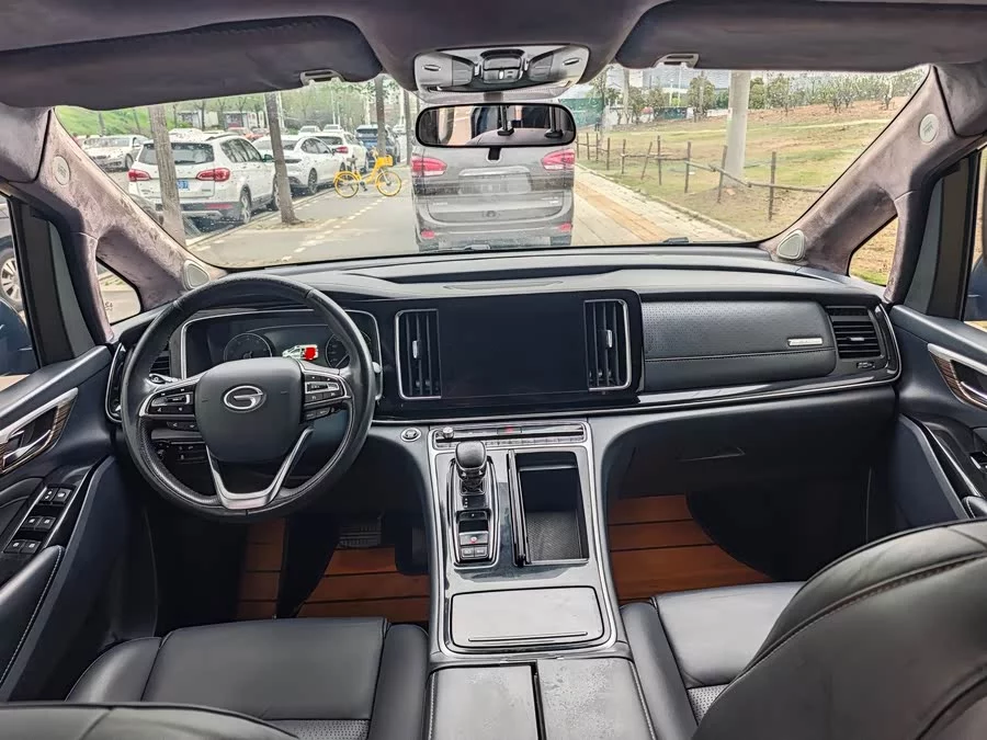 GAC Trumpchi M8