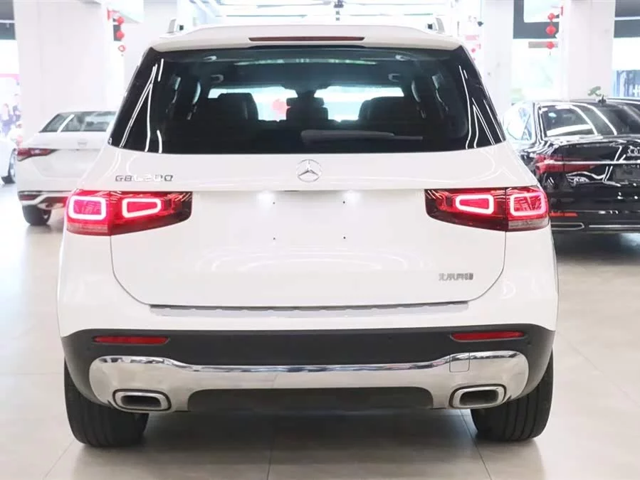Mercedes Benz GLB