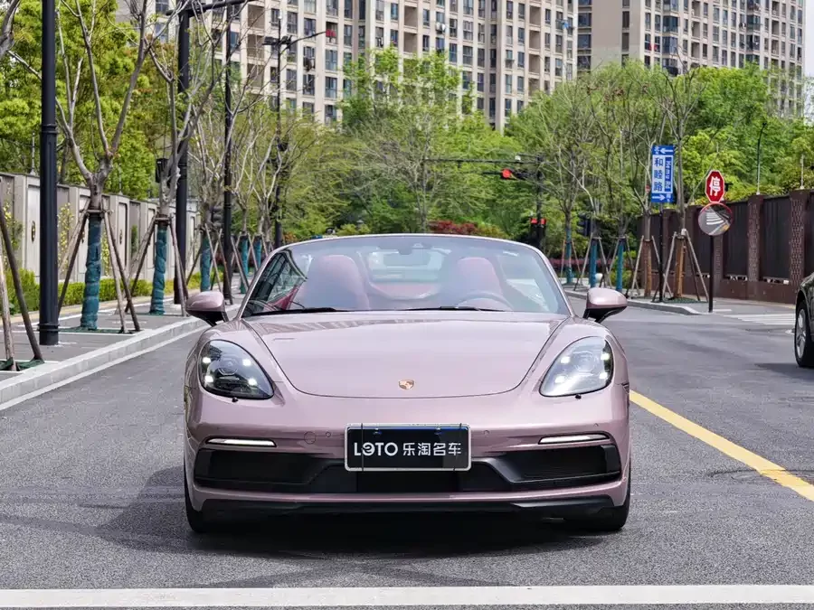 Porsche 718