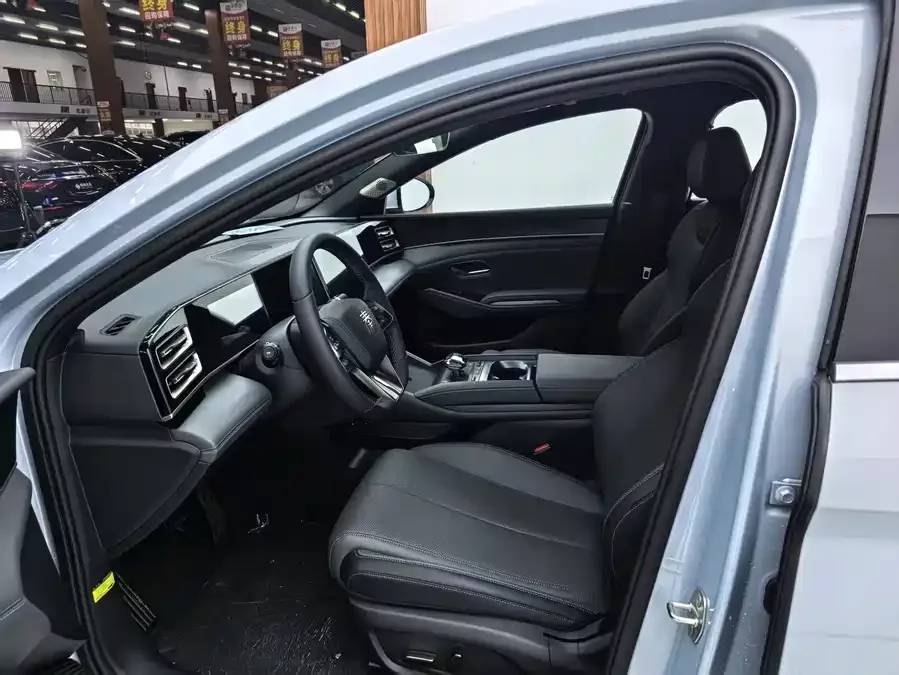 BYD Qin L